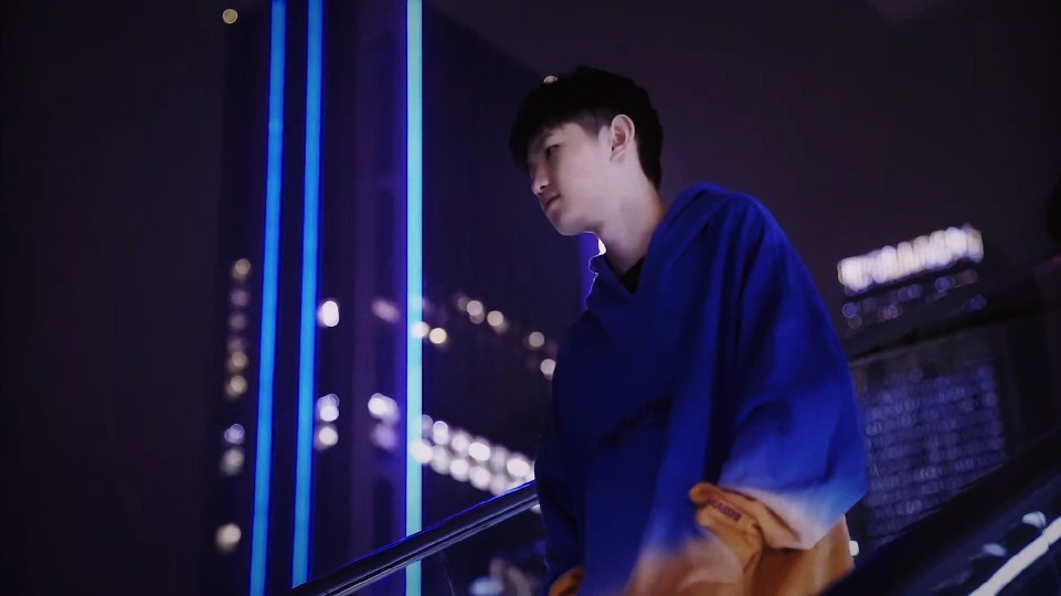 的是
