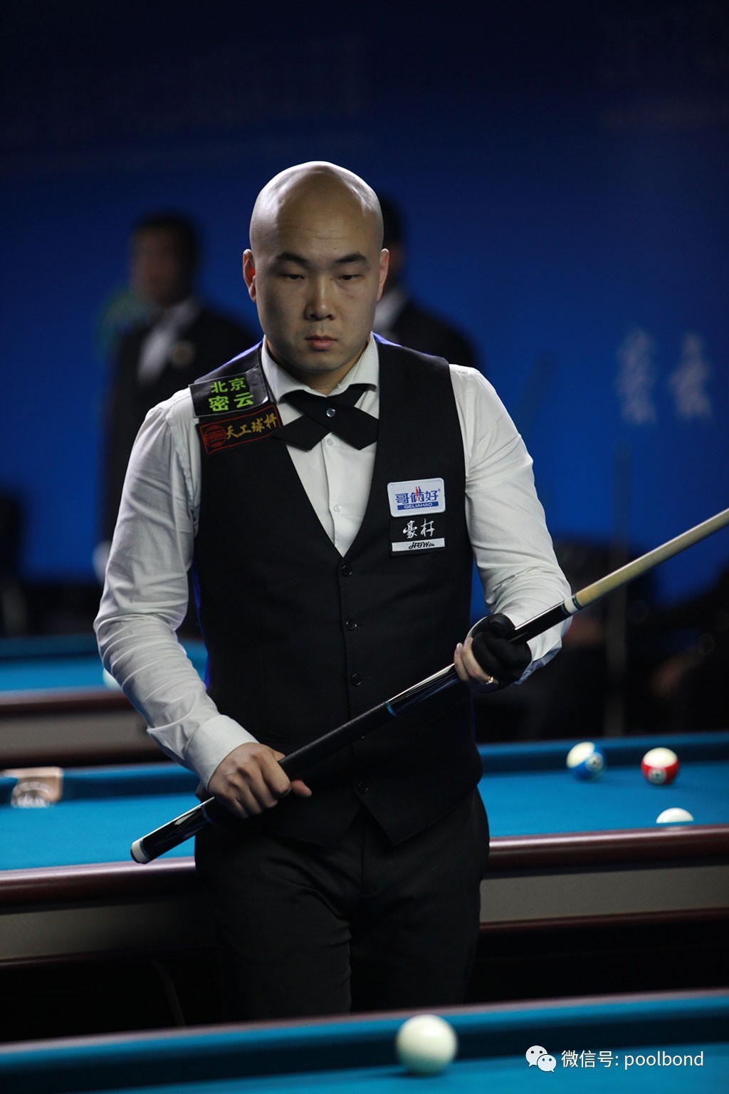 由于会谈中 由于会谈中