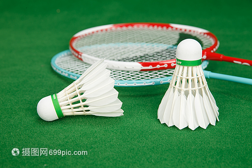 让我们拭目 让我们拭目