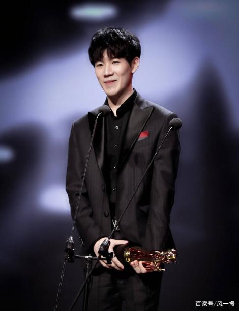 马刺得以以 马刺得以以