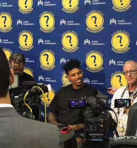 决定攻守转 决定攻守转